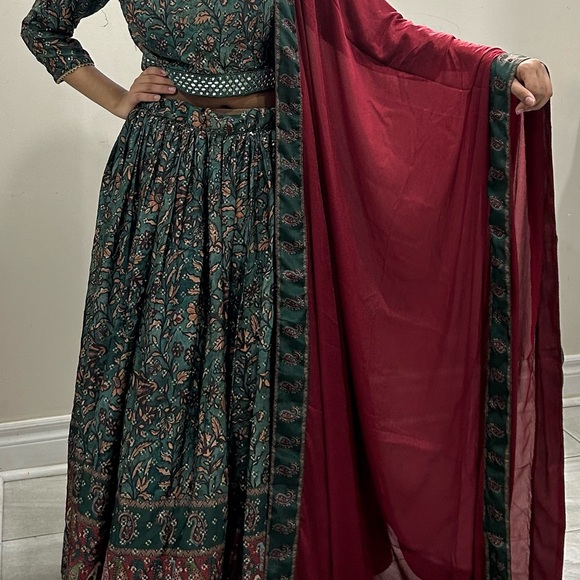 Indian designer clothes - Picture 7 of 16